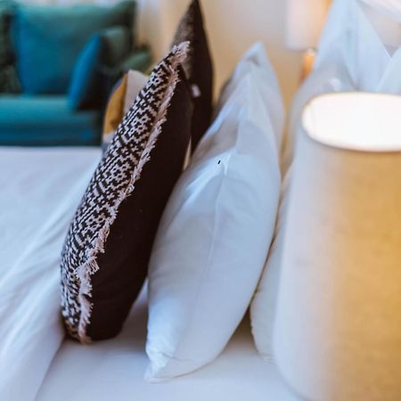 Hotel New German Ahmedabad Bagian luar foto